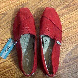 TOMS Alpargatas Original Red Canvas Shoes Flats Interior Animal Print